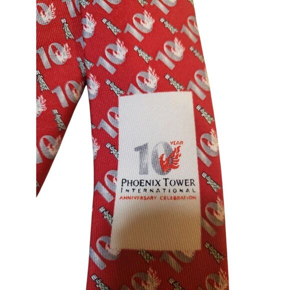 NWT Vineyard Vines Men Tie Phoenix Tower 10 Year Anniversary Red with Gray Tower - Picture 4 of 13